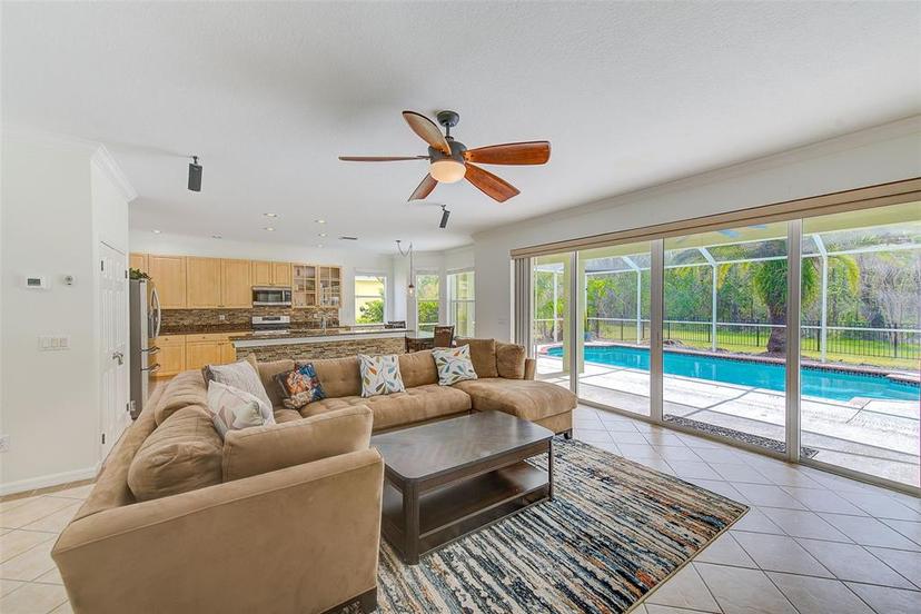 Picture of 10708 Cory Lake Drive, Tampa FL 33647