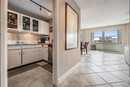 Picture of 841 4Th Avenue N Unit 57, St Petersburg, FL 33701