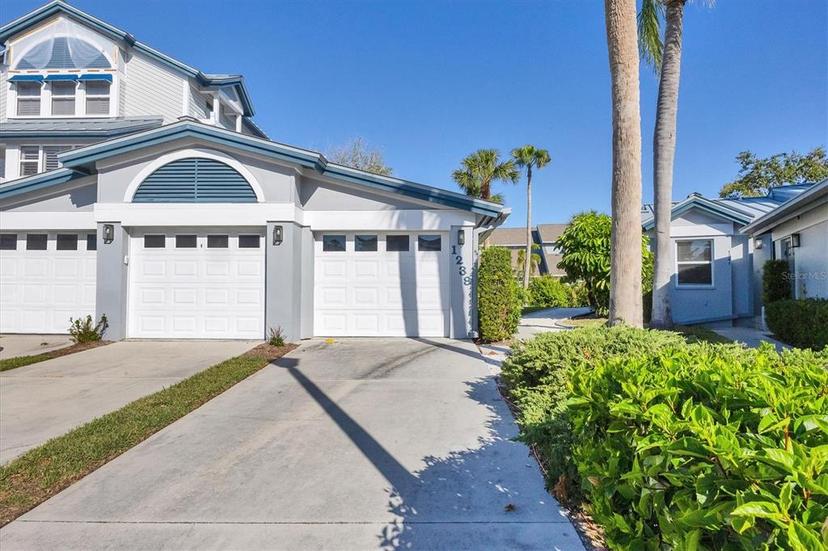 Picture of 1239 Siesta Bayside Drive Unit 1239C, Sarasota FL 34242