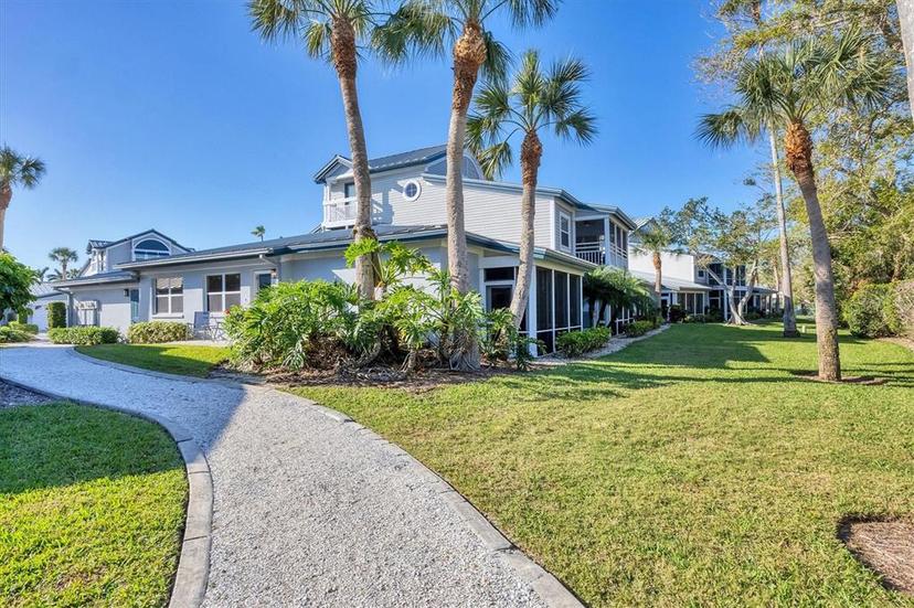 Picture of 1239 Siesta Bayside Drive Unit 1239C, Sarasota FL 34242