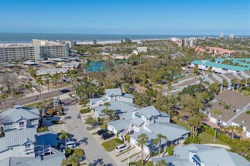 Picture of 1239 Siesta Bayside Drive Unit 1239C, Sarasota FL 34242