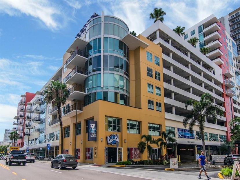 Picture of 1208 E Kennedy Boulevard Unit 1122, Tampa FL 33602
