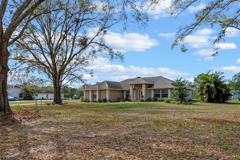 Picture of 7729 Lake Andrea Circle, Mount Dora FL 32757