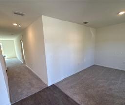 Picture of 25 Palm Lane, Palm Coast, FL 32164