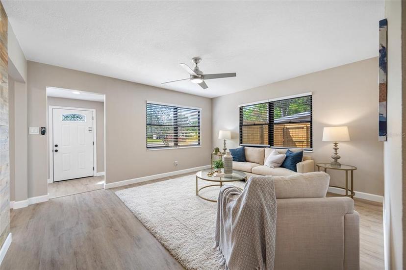 Picture of 217 Emerald Lane, Largo FL 33771
