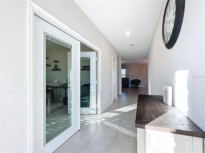 Picture of 11817 Blackeyed Susan Drive, Riverview FL 33579