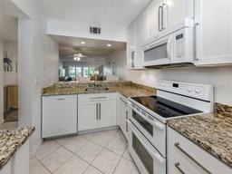 Picture of 435 Cerromar Lane Unit 326, Venice, FL 34293
