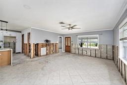 Picture of 1819 Shore Acres Boulevard Ne, St Petersburg, FL 33703