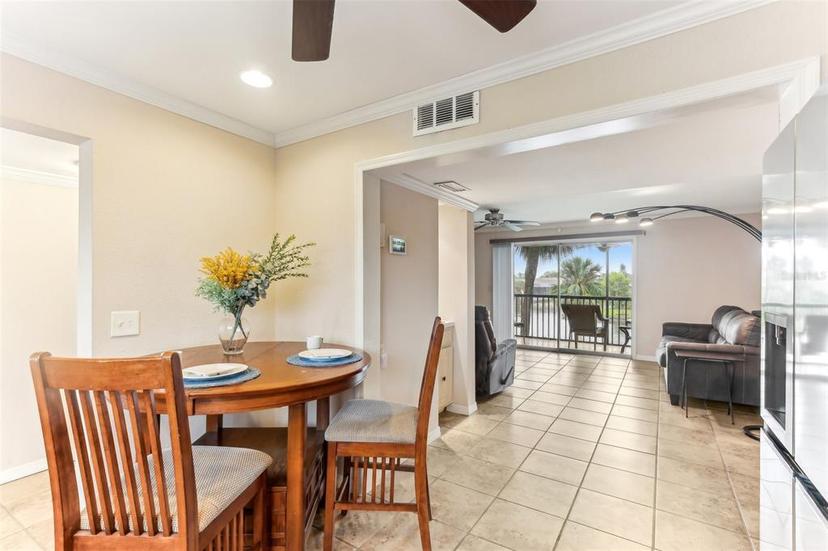 Picture of 6315 Newtown Circle Unit 15B3, Tampa FL 33615