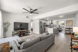 Picture of 9172 82Nd Way, Seminole, FL 33777