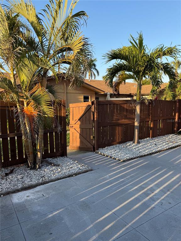 Picture of 6321 Royal Woods Drive, Fort Myers FL 33908