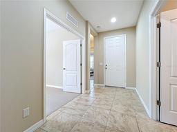 Picture of 5011 Kincaid Park Lane, Bradenton, FL 34211