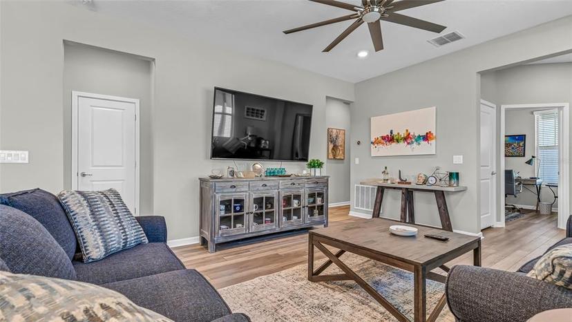 Picture of 19437 Ship Wheel Way, Land O Lakes FL 34638