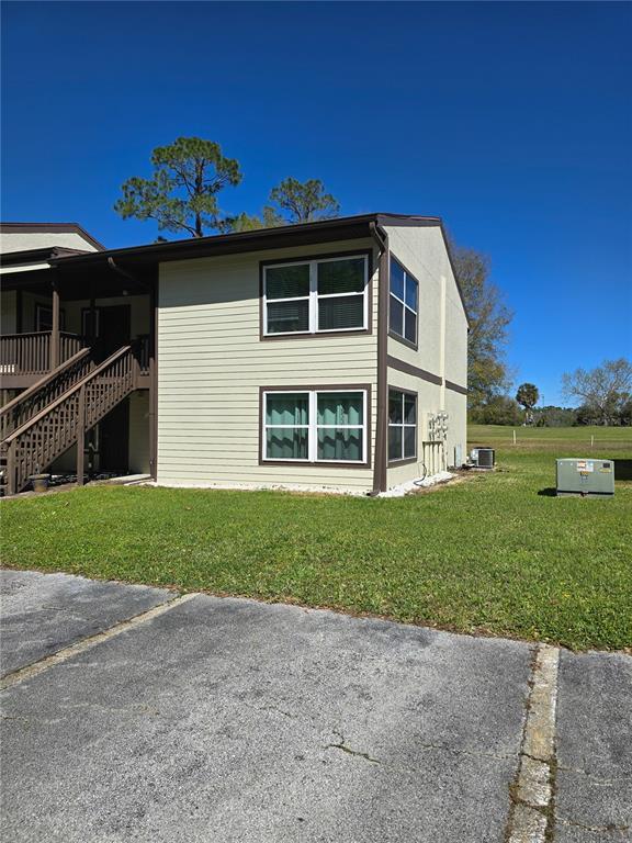Picture of 24104 Sandalwood Drive Unit 104, Wildwood FL 34785