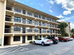 Picture of 625 30Th Avenue W Unit G308, Bradenton, FL 34205