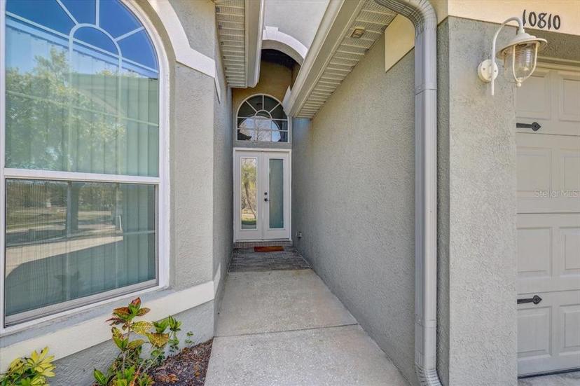 Picture of 10810 Moss Island Drive, Riverview FL 33569