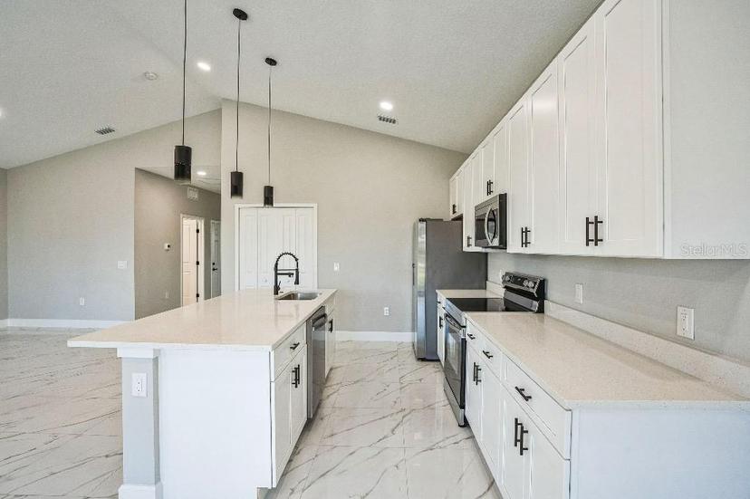 Picture of 122 Jennifer Drive, Rotonda West FL 33947