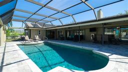 Picture of 5017 Canterbury Drive, Sarasota, FL 34243