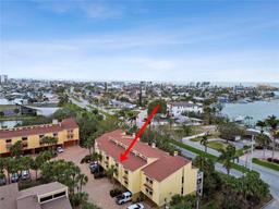 Picture of 406 Sandy Hook Road, Treasure Island, FL 33706