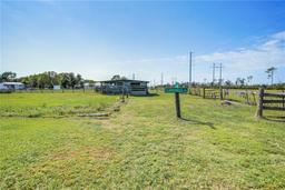 Picture of 12708 Fox Way Trail, Riverview, FL 33579