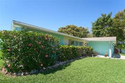 Picture of 1922 Oro Court, Clearwater, FL 33764
