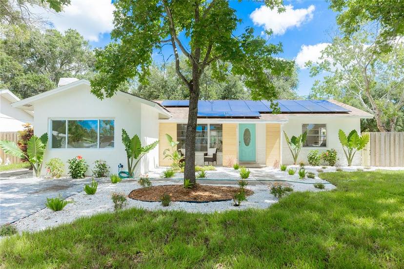 Picture of 7957 Cottonwoode Drive, Largo FL 33773