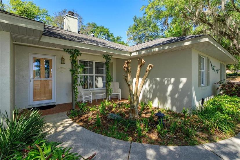 Picture of 2930 Westgate Drive, Eustis FL 32726
