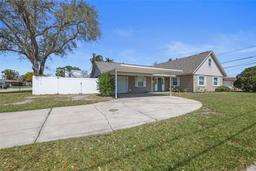 Picture of 1924 Nursery Road, Clearwater, FL 33764