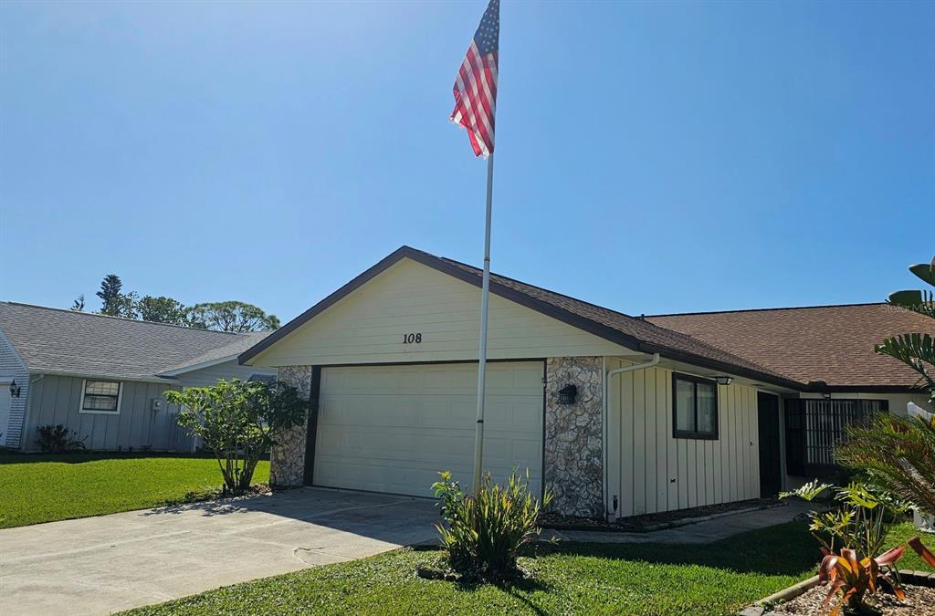 Picture of 108 Lake Fairgreen Circle, New Smyrna Beach, FL 32168