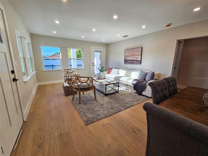Picture of 1102 N Albany Avenue, Tampa FL 33607