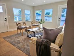 Picture of 1102 N Albany Avenue, Tampa, FL 33607