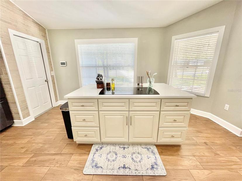 Picture of 4144 NW 59Th Avenue, Gainesville FL 32653