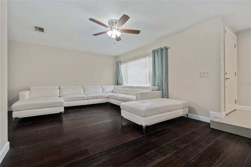 Picture of 12605 Catamaran Place, Tampa FL 33618