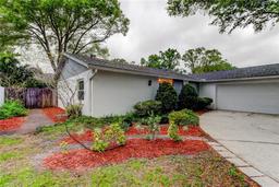Picture of 3216 Acapulco Drive, Riverview, FL 33578