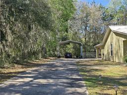 Picture of 802 SE 1St Street, Williston, FL 32696