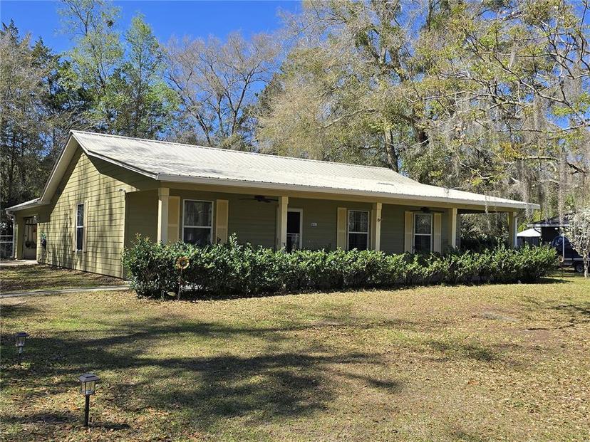 Picture of 802 SE 1St Street, Williston FL 32696