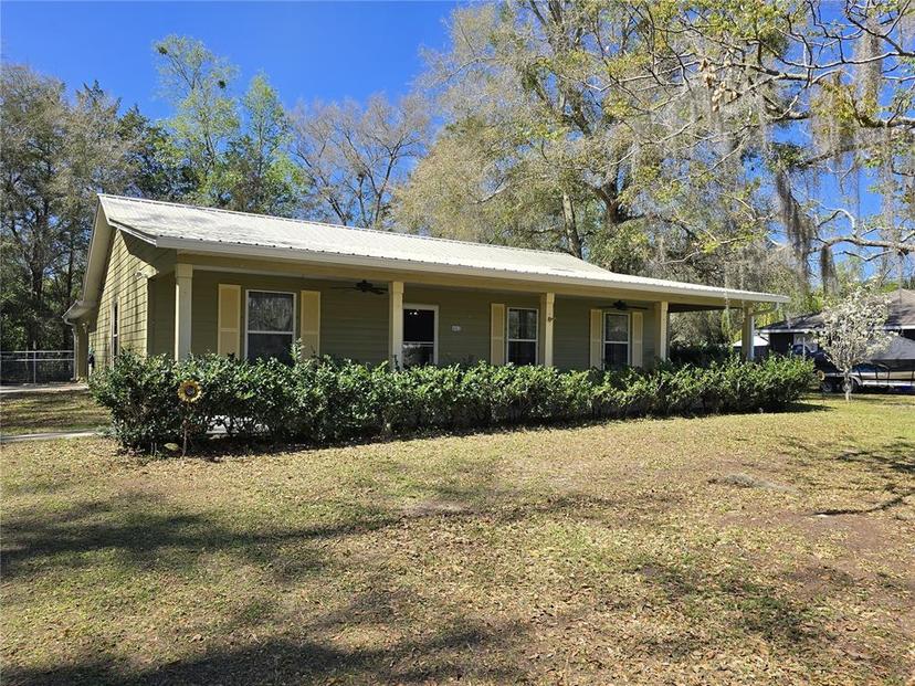 Picture of 802 SE 1St Street, Williston FL 32696