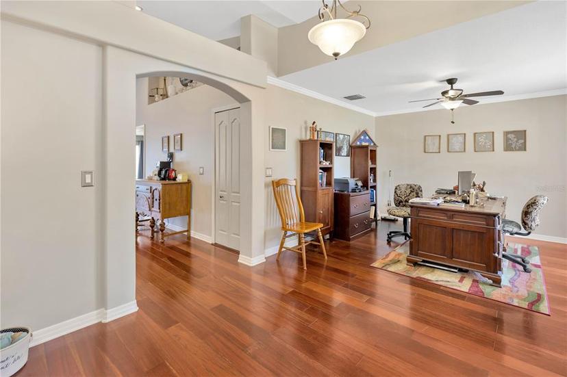 Picture of 703 June Lake Lane, Brandon FL 33510