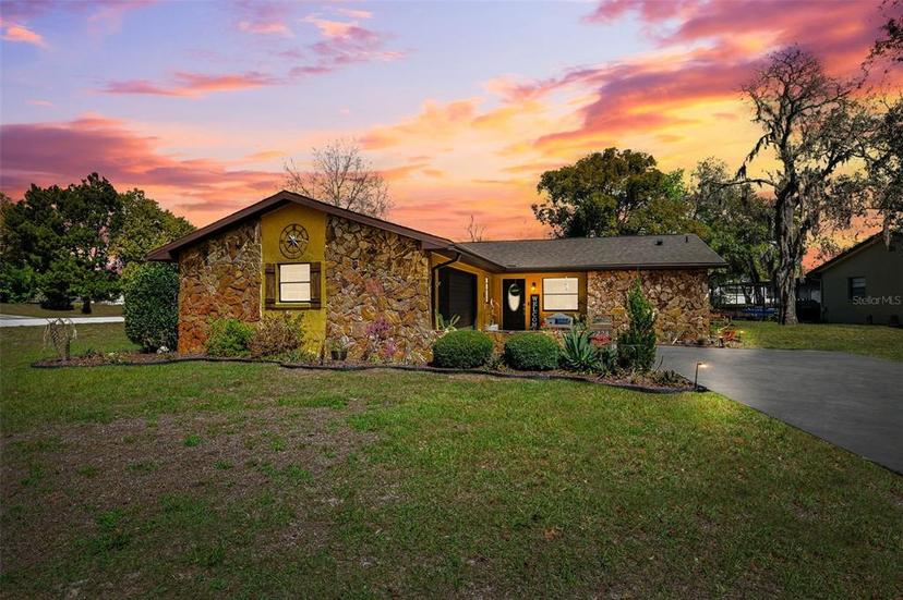 Picture of 7228 Edinburgh Way, Weeki Wachee FL 34613