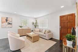 Picture of 5603 N Seminole Avenue, Tampa, FL 33604