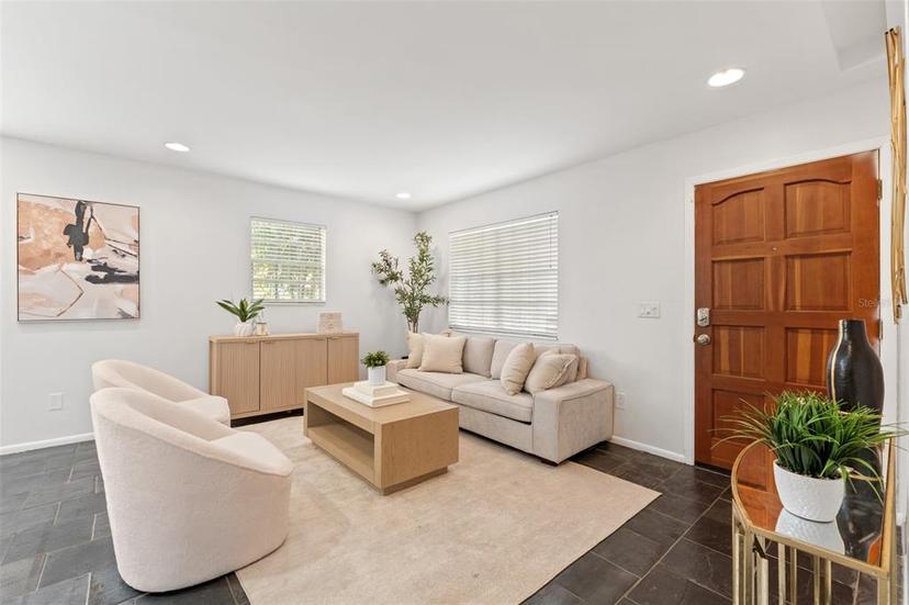 Picture of 5603 N Seminole Avenue, Tampa FL 33604