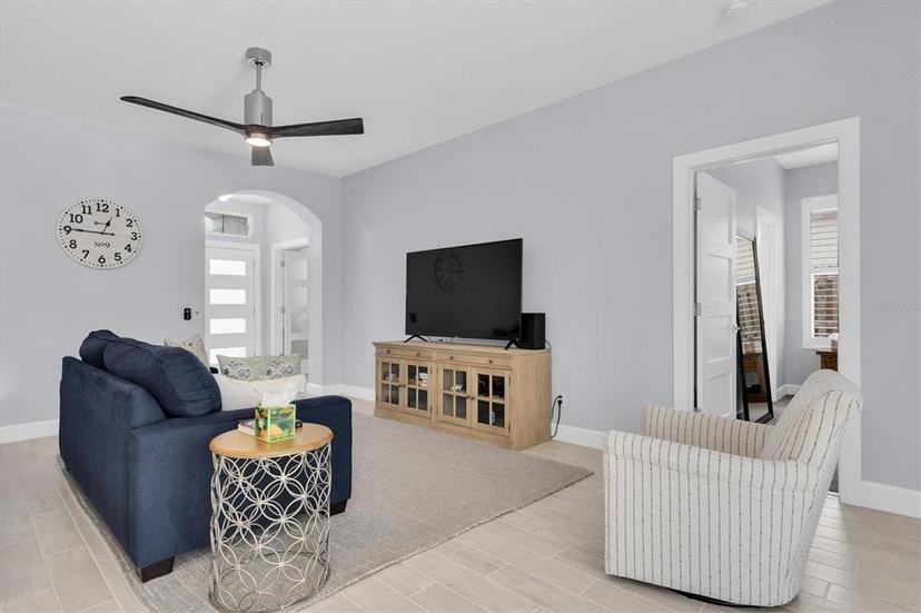 Picture of 19123 Cherry Rose Circle, Lutz FL 33558