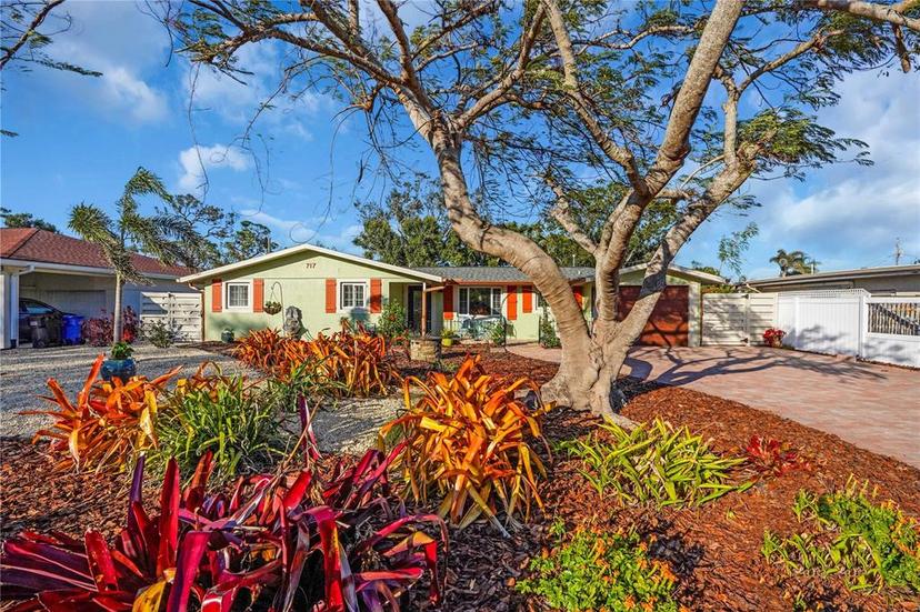 Picture of 717 Guild Drive, Venice FL 34285