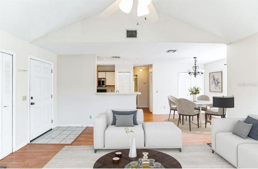 Picture of 645 Stafford Terrace Unit 162, Altamonte Springs FL 32714