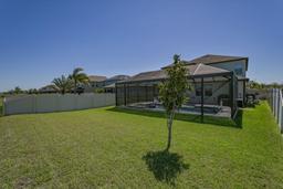 Picture of 11432 Freshwater Ridge Drive, Riverview, FL 33569
