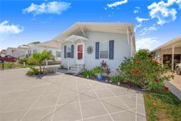 Picture of 527 Village Boulevard, Frostproof, FL 33843