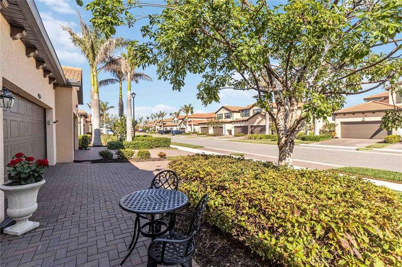 Picture of 10797 Tarflower Drive Unit 202, Venice FL 34293