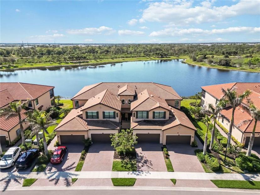 Picture of 10797 Tarflower Drive Unit 202, Venice FL 34293