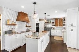 Picture of 2515 49Th Street, Sarasota, FL 34234