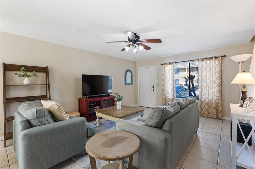 Picture of 2300 SW 43Rd Street Unit J2, Gainesville FL 32607